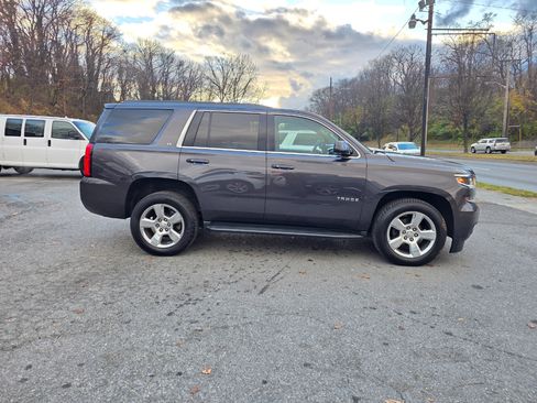 Used 2015 Chevrolet Tahoe LT image 4
