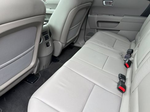 Used 2014 Honda Pilot EX-L image 11