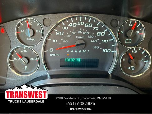 Used 2024 GMC Savana 2500 w/ Driver Convenience Package RWD image 20