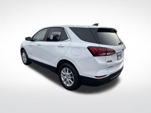 Used 2024 Chevrolet Equinox LT w/ LPO, Floor Liner Package image 3