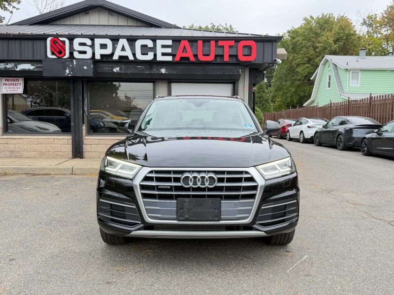 Used 2018 Audi Q5 2.0T Premium Plus AWD/4WD image 2