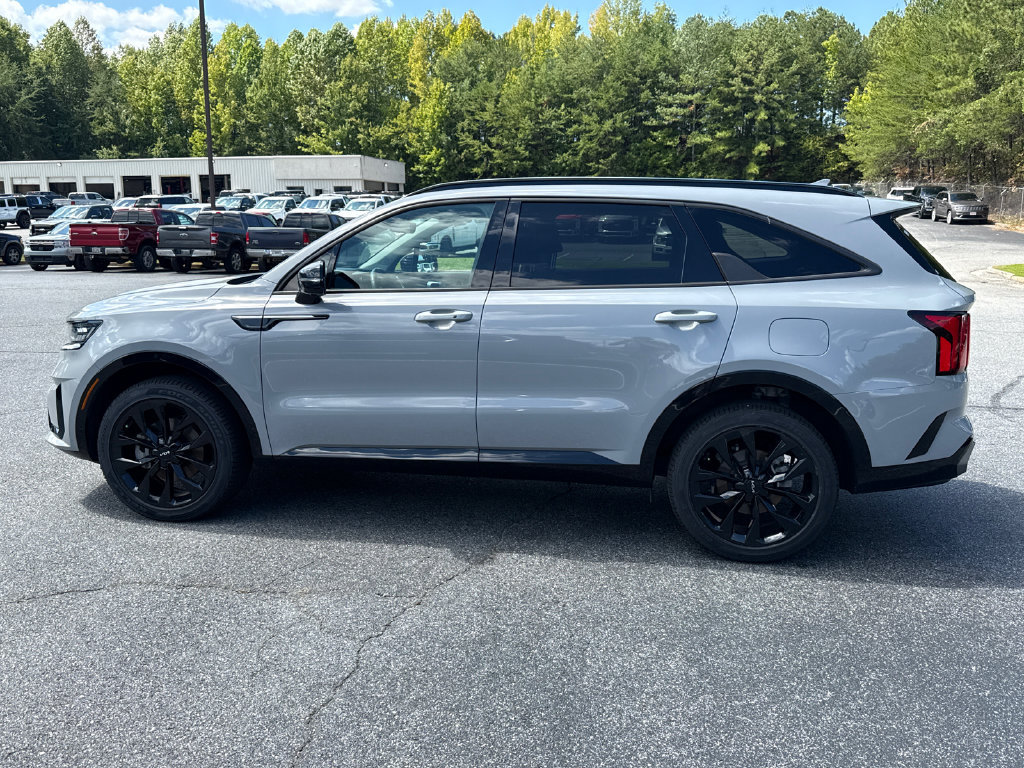 Used 2023 Kia Sorento SX AWD/4WD image 4