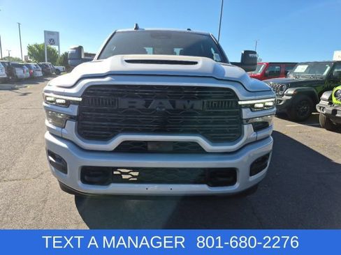 New 2026 RAM 2500 Laramie AWD/4WD image 2