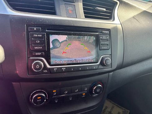 Used 2018 Nissan Sentra S FWD image 15