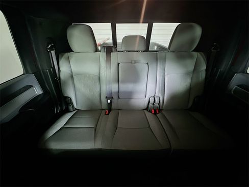 Used 2022 RAM 2500 Big Horn w/ Level C Equiment Group image 13