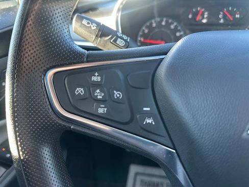 Used 2024 Chevrolet Equinox LS image 32