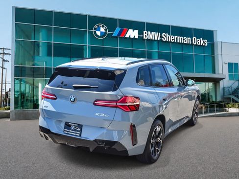 New 2026 BMW X3 xDrive30i w/ M Sport Package AWD/4WD image 4
