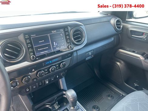 Certified 2023 Toyota Tacoma TRD Sport w/ Technology Package AWD/4WD image 17