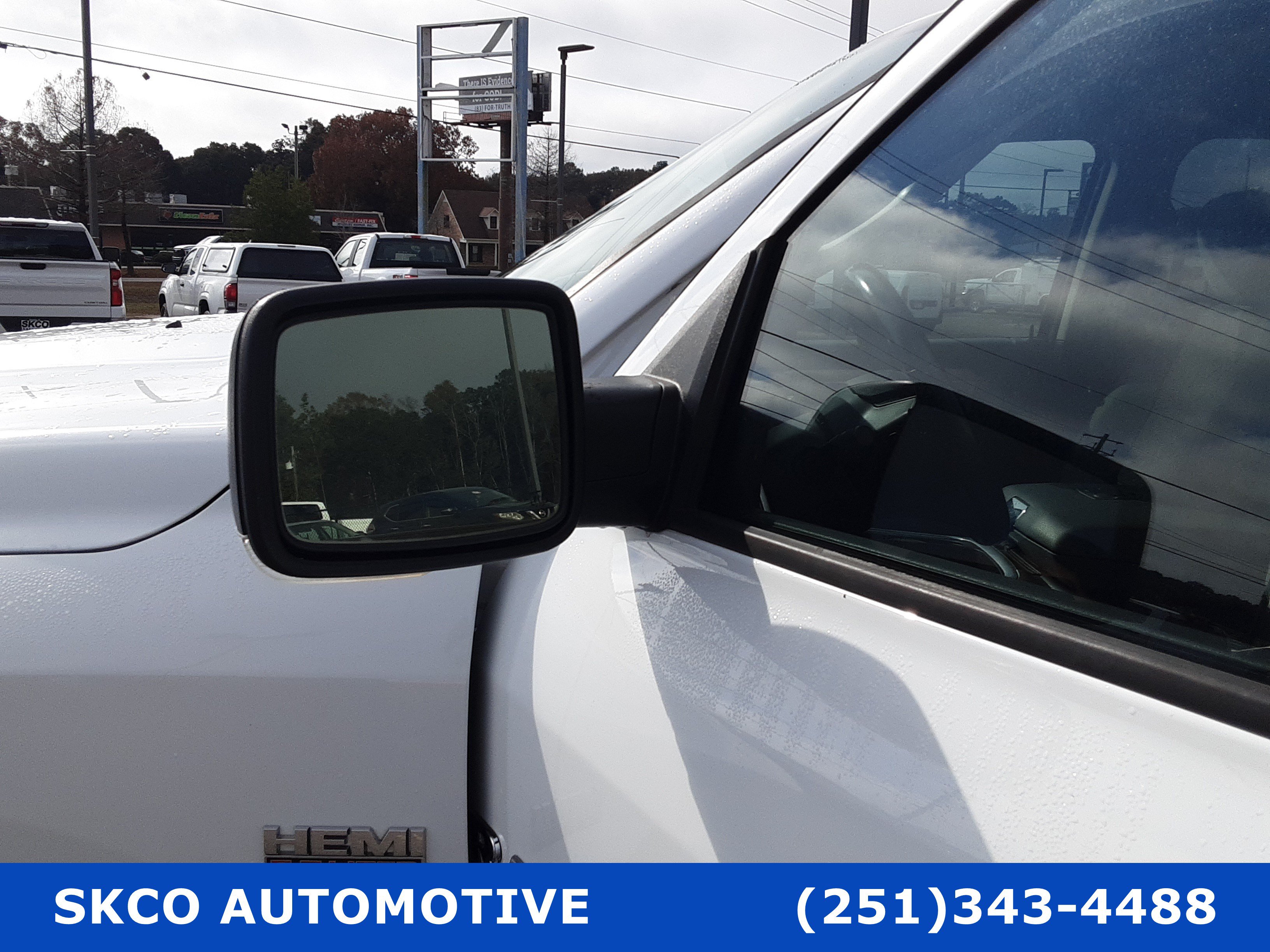 Used 2019 RAM 1500 Big Horn AWD/4WD image 10