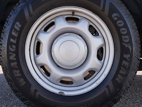 Used 2016 Ford F150 XL image 44