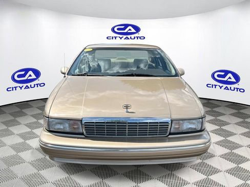 Used 1993 Chevrolet Caprice Classic RWD image 10