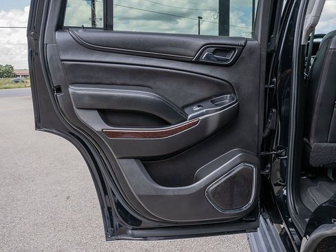 Used 2020 GMC Yukon SLT w/ Open Road Package RWD image 11