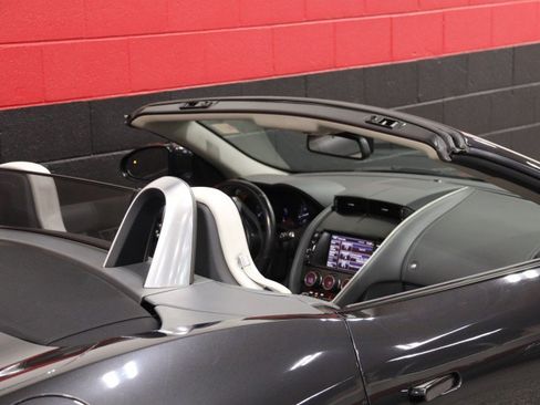 Used 2014 Jaguar F-TYPE S RWD image 10