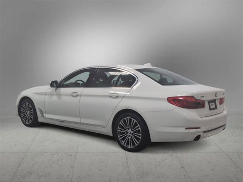 Used 2020 BMW 530i xDrive w/ Convenience Package image 6
