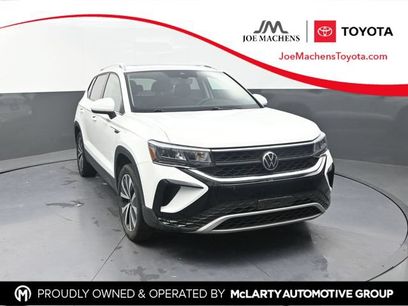 Used 2022 Volkswagen Taos SE
