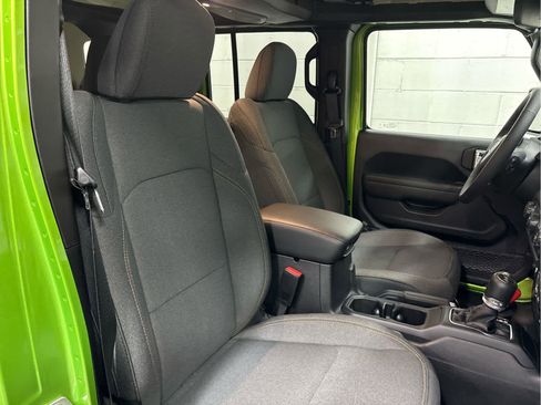 New 2026 Jeep Wrangler Sport S image 40