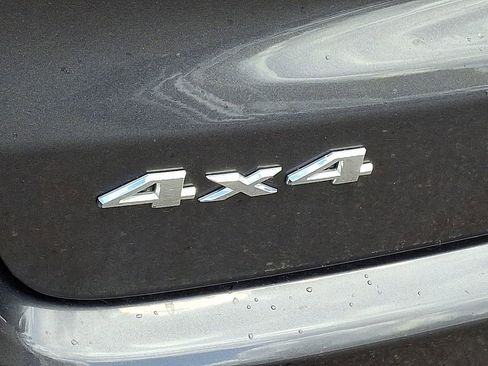 Used 2023 Jeep Compass Limited w/ Sun and Sound Group image 12