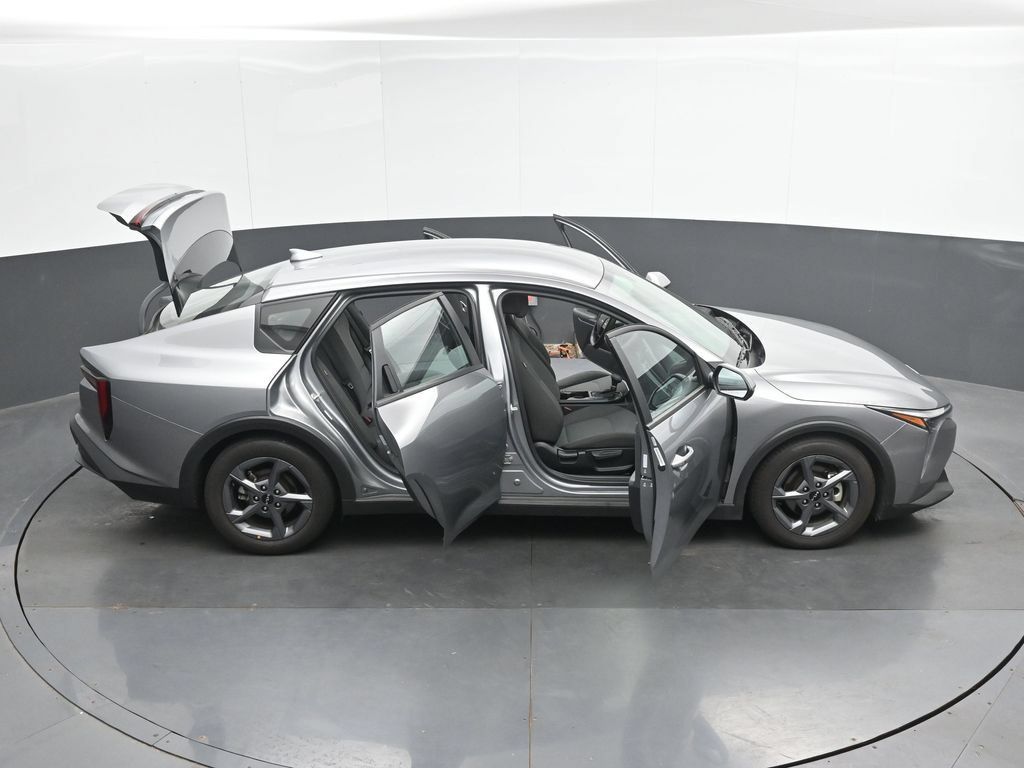 Used 2025 Kia K4 FWD image 47