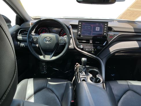 Used 2023 Toyota Camry XSE FWD image 14