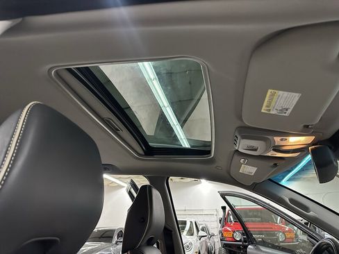 Used 2013 Volvo XC90 3.2 image 37