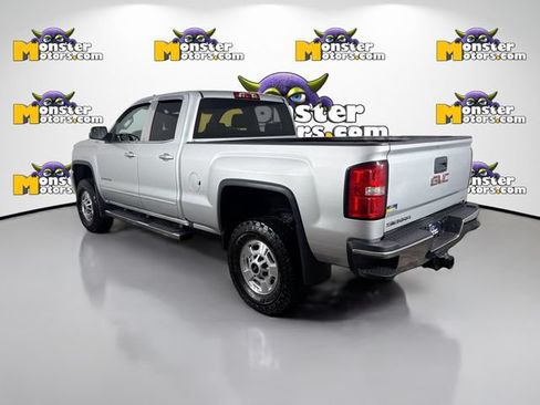 Used 2016 GMC Sierra 2500 SLE w/ Suspension Package, Off-Road AWD/4WD image 7