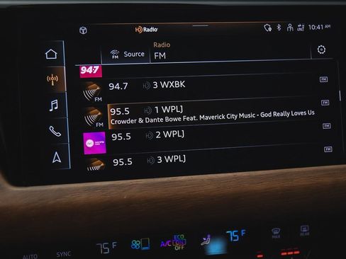 Used 2022 Audi e-tron GT Premium Plus image 17