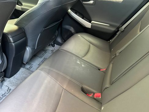 Used 2013 Toyota Prius Five FWD image 15