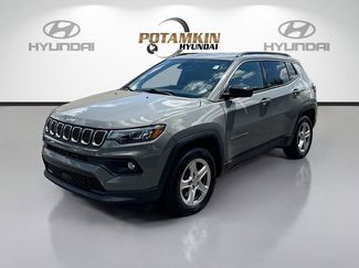 Used 2023 Jeep Compass Latitude w/ Convenience Group AWD/4WD video 1