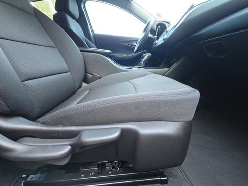 Used 2023 Chevrolet Malibu LS FWD image 14