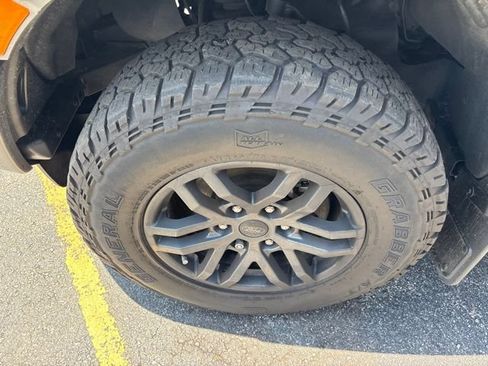 Used 2021 Ford Ranger Lariat w/ Tremor Off-Road Package AWD/4WD image 14