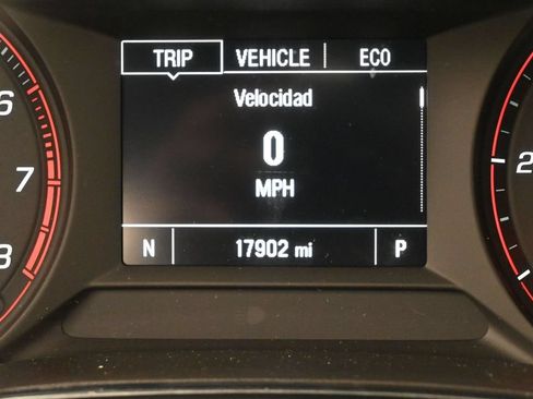 Used 2023 Chevrolet TrailBlazer RS FWD image 28