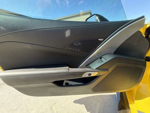 Used 2017 Chevrolet Corvette Z06 RWD image 21