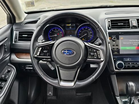 Used 2019 Subaru Outback 2.5i Limited AWD/4WD image 16