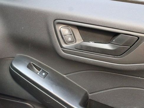 Used 2023 Ford Escape Active image 9