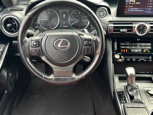 Certified 2022 Lexus IS 300 image 11