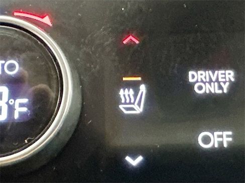 Used 2024 Hyundai Sonata Limited image 18