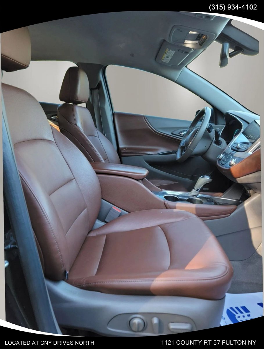 Used 2016 Chevrolet Malibu LT w/ Leather Package FWD image 15