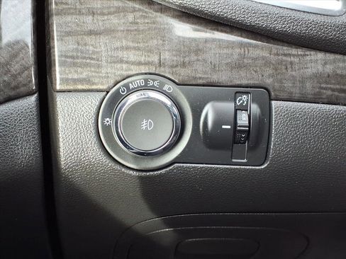 Used 2016 Buick Encore Sport Touring image 16