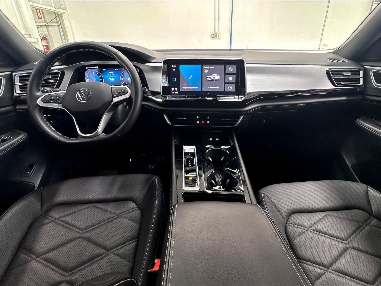 Used 2024 Volkswagen Atlas Cross Sport SE w/ Panoramic Sunroof Package AWD/4WD image 10