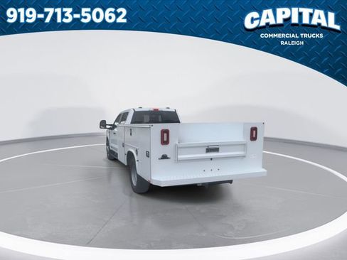 New 2024 Ford F350 XL w/ XL Chrome Package image 6