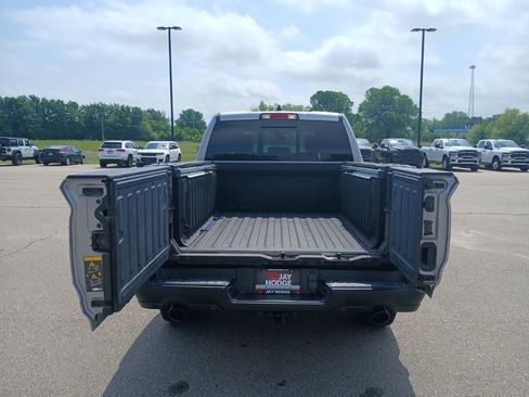 Used 2020 RAM 1500 Rebel w/ Rebel Level 2 Equipment Group AWD/4WD image 13