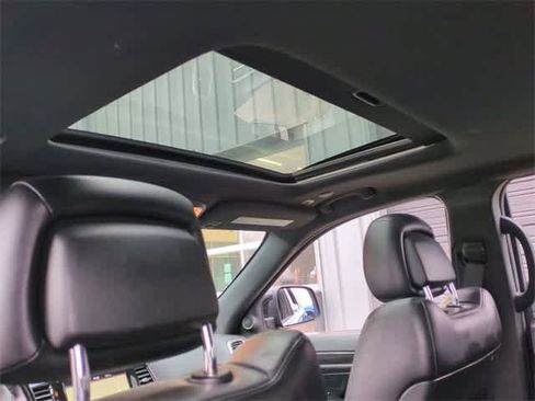 Used 2021 Jeep Grand Cherokee Laredo X image 19