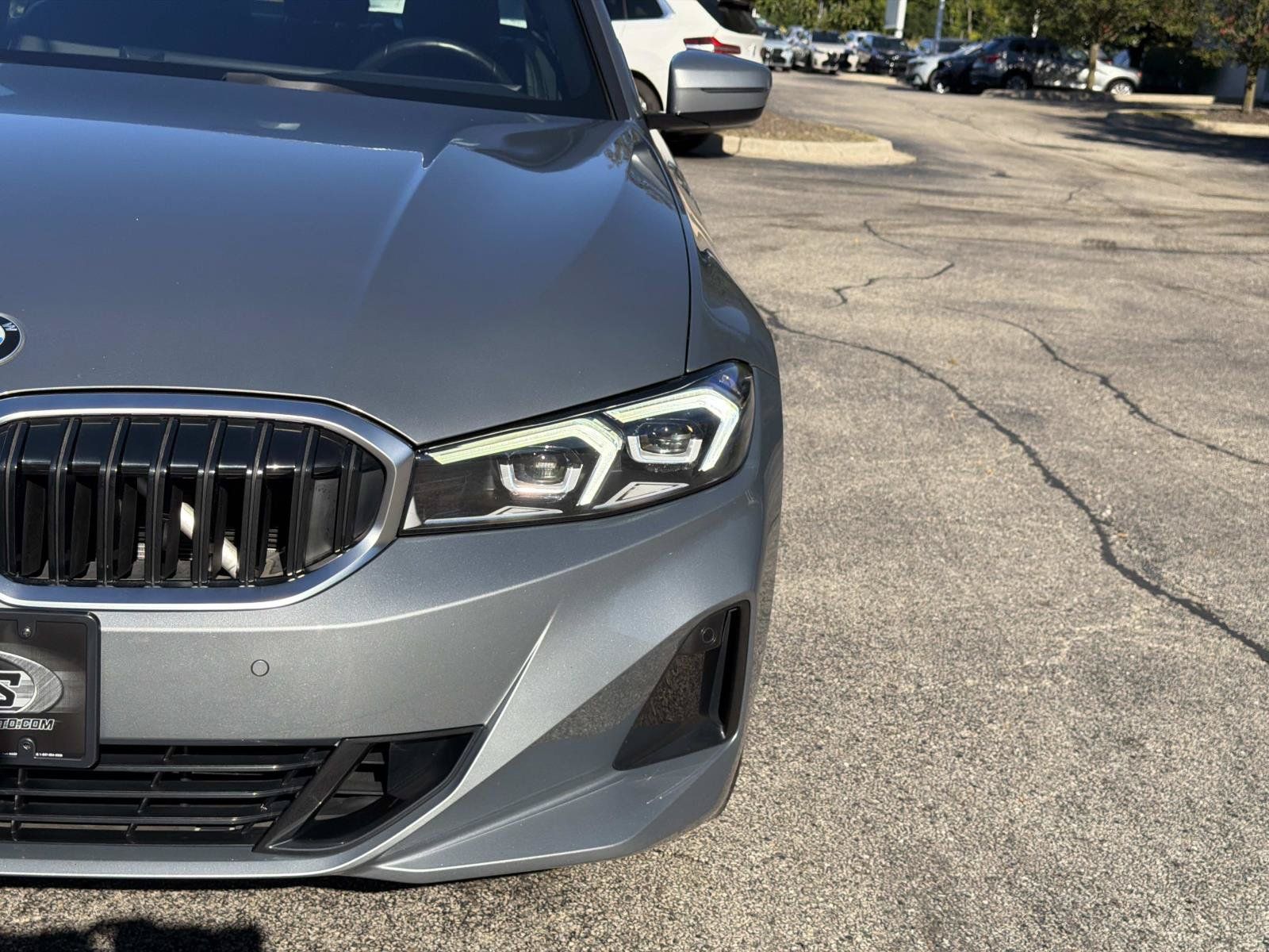 Certified 2023 BMW 330i xDrive Sedan w/ Convenience Package AWD/4WD image 17