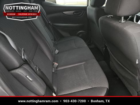 Used 2020 Nissan Rogue Sport S FWD image 31