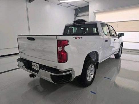 Used 2023 Chevrolet Silverado 1500 W/T w/ Trailering Package AWD/4WD image 8