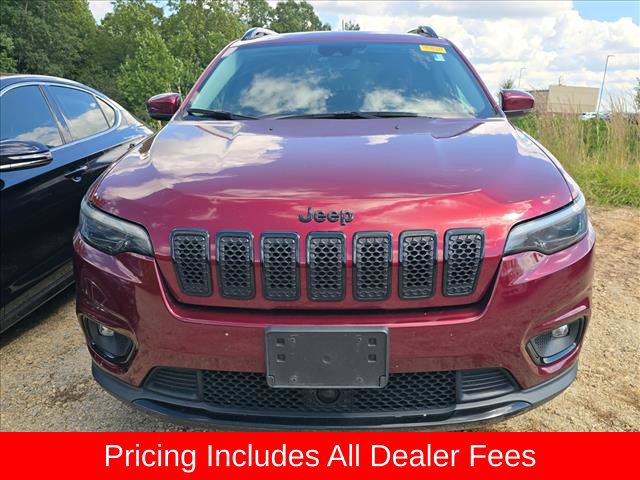 Used 2021 Jeep Cherokee Latitude Plus AWD/4WD image 2