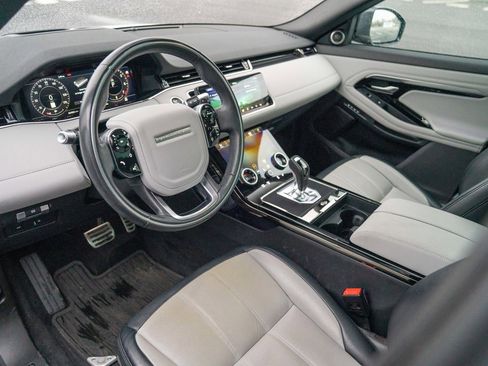 Used 2020 Land Rover Range Rover Evoque First Edition image 4