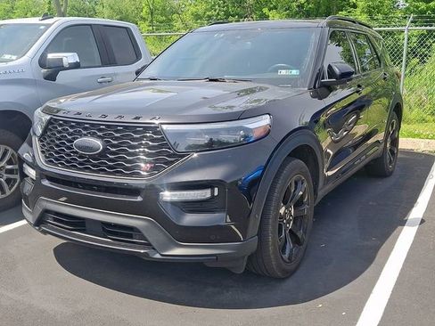 Used 2022 Ford Explorer ST w/ Equipment Group 401A AWD/4WD image 3