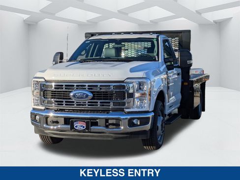 New 2024 Ford F350 XL w/ XL Chrome Package image 8