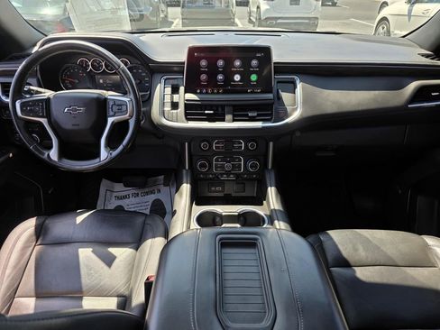 Used 2021 Chevrolet Tahoe Z71 w/ Luxury Package AWD/4WD image 26